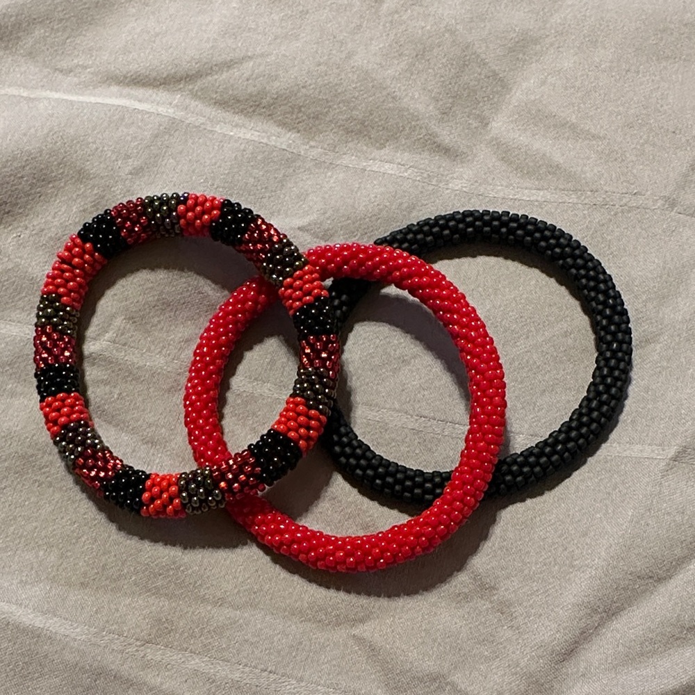 NEW Sashka Co. bracelets set